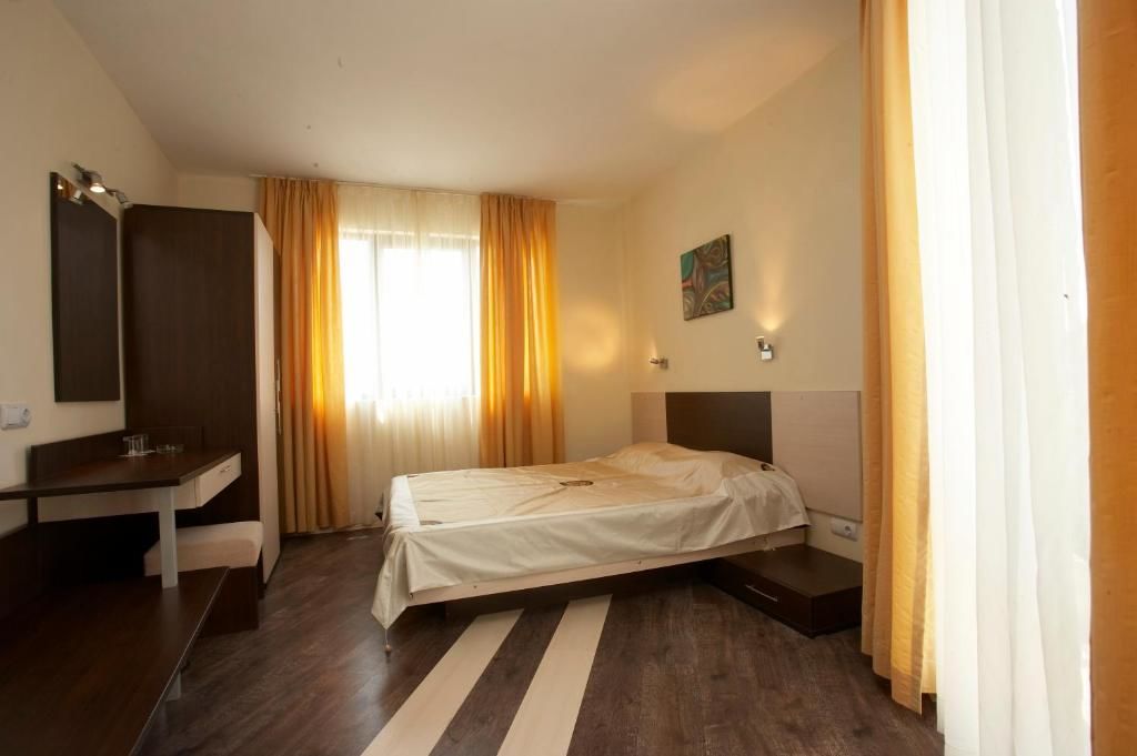 Гостевой дом Coral Guest House Обзор