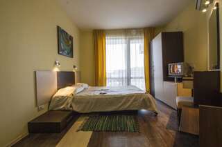 Гостевой дом Coral Guest House Обзор Двухместный номер с 1 кроватью-27