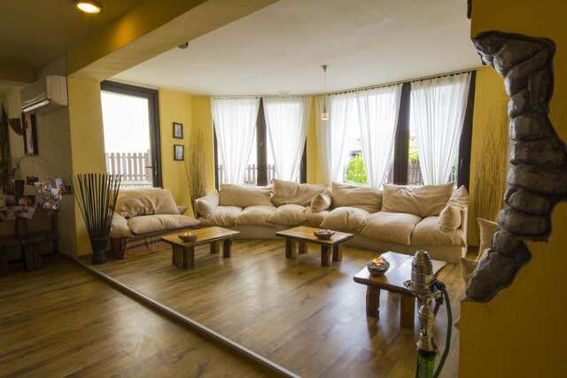 Гостевой дом Coral Guest House Обзор-12
